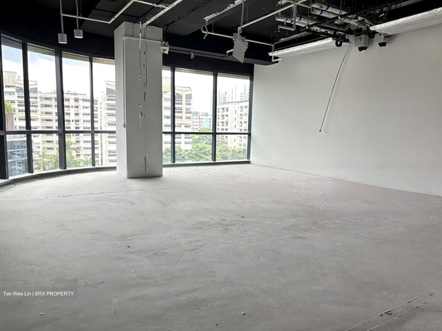 Woods Square (D25), Office #511116001